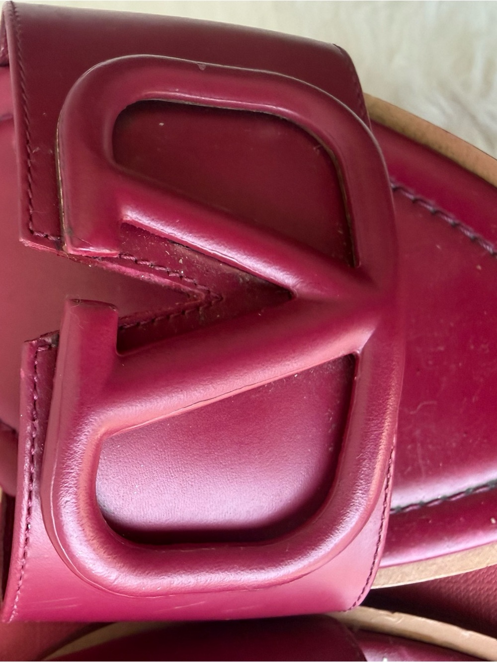 Authentic Valentino Garavani Burgundy Leather V-Logo Slide Mules - Picture 6 of 15